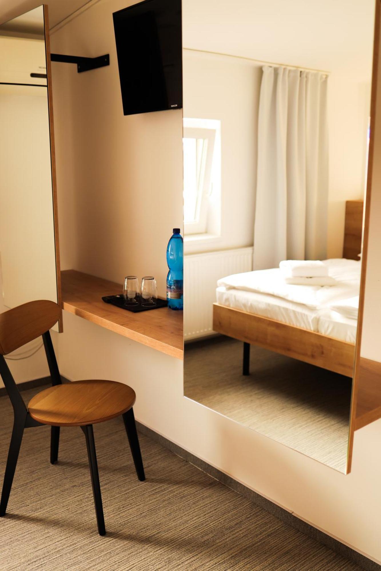 Golden Golem Hotel & Spa Prague Ngoại thất bức ảnh