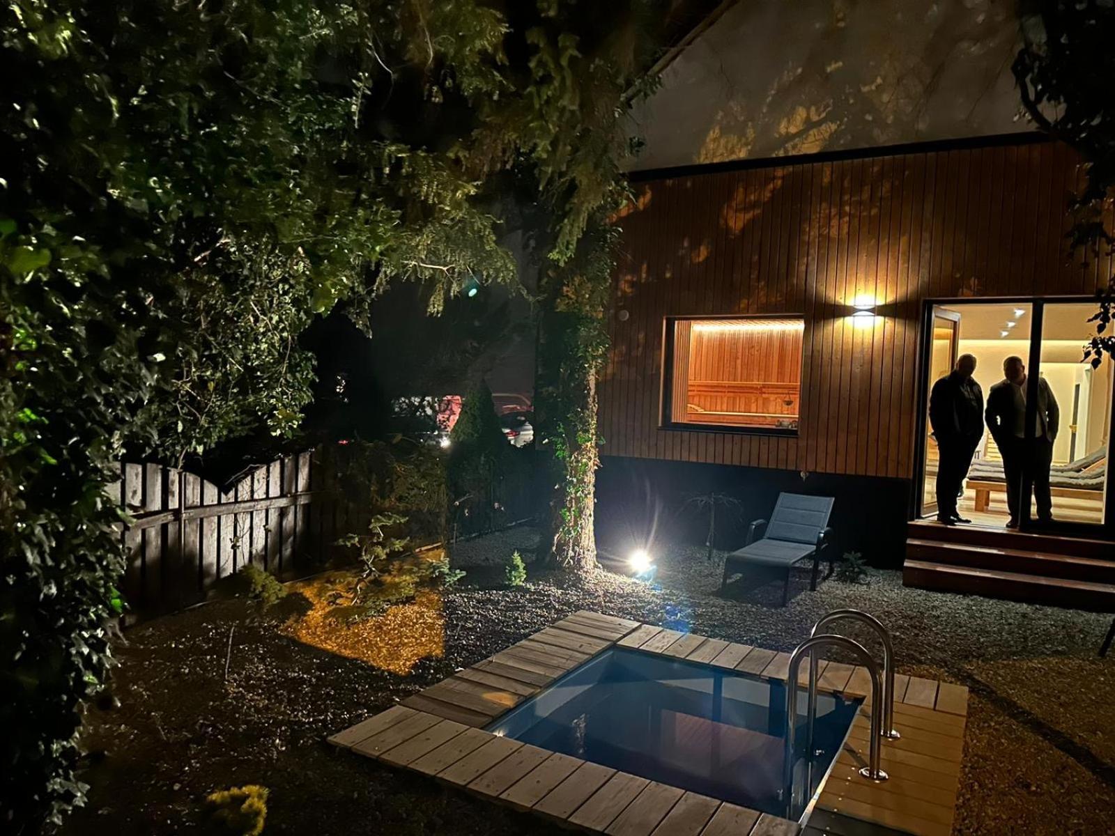 Golden Golem Hotel & Spa Prague Ngoại thất bức ảnh