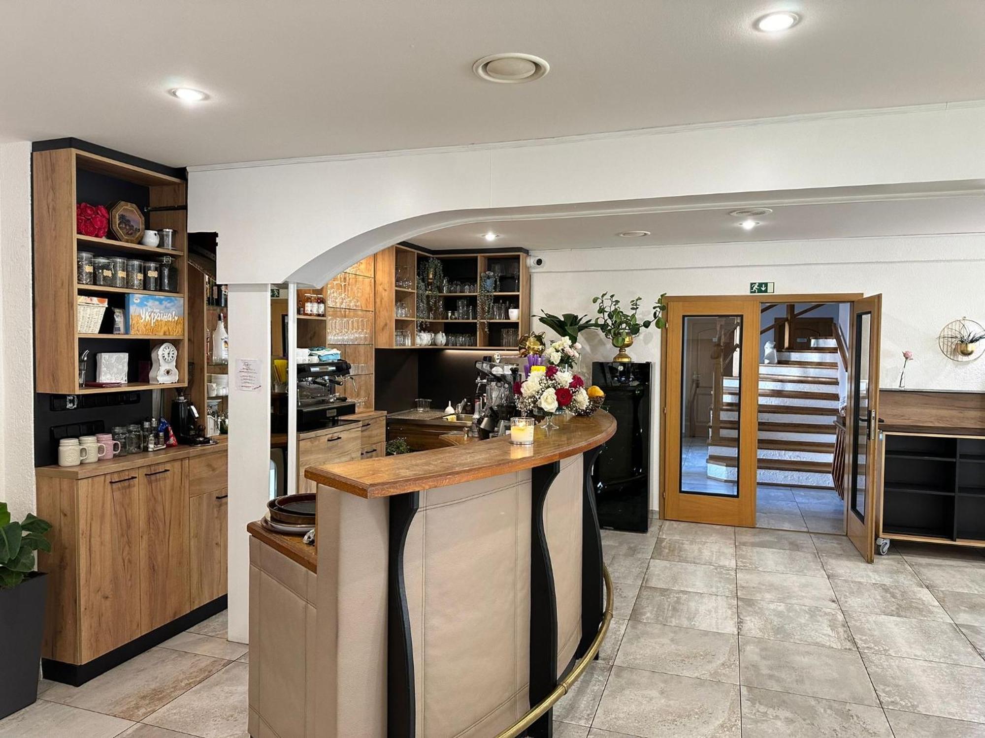 Golden Golem Hotel & Spa Prague Ngoại thất bức ảnh