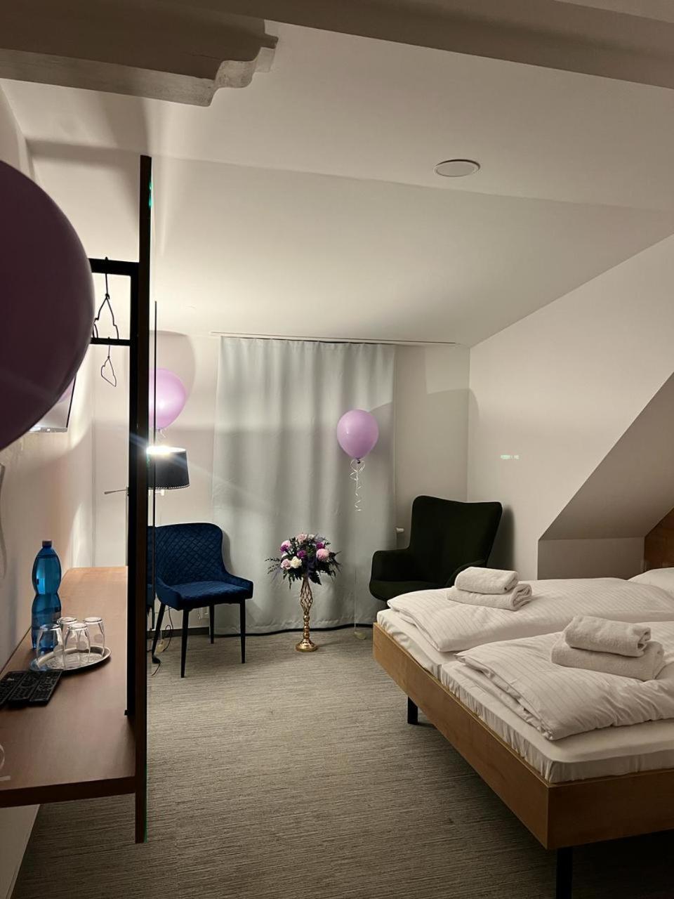 Golden Golem Hotel & Spa Prague Ngoại thất bức ảnh